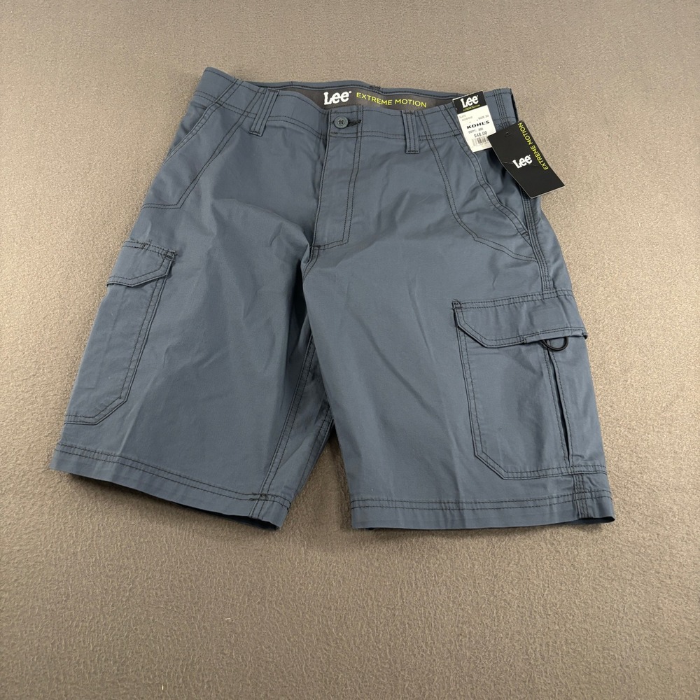 Lee Extreme Motion Cargo Shorts Mens Size 32 Slate Blue 10.5 Inseam 102187013